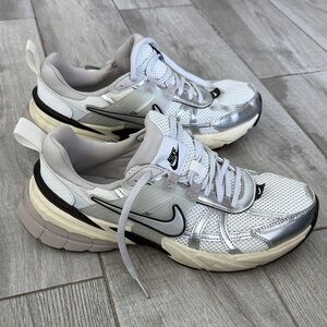 Nike Women’s V2K Run Silver/White/Black Athletic Sneakers